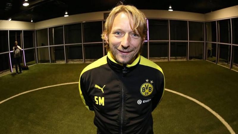 Arsenal have completed the signing of Sven Mislintat from Dortmund