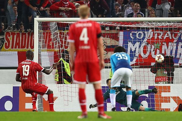 1. FC Koeln v Arsenal FC - UEFA Europa League