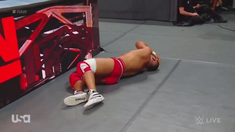 Jason Jordon was seen injured during his match for second week in a row.