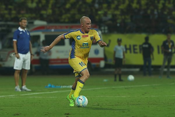 Iain Hume was largely ineffective on the flanks