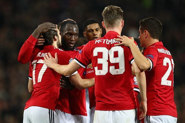 Manchester United v SL Benfica - UEFA Champions League