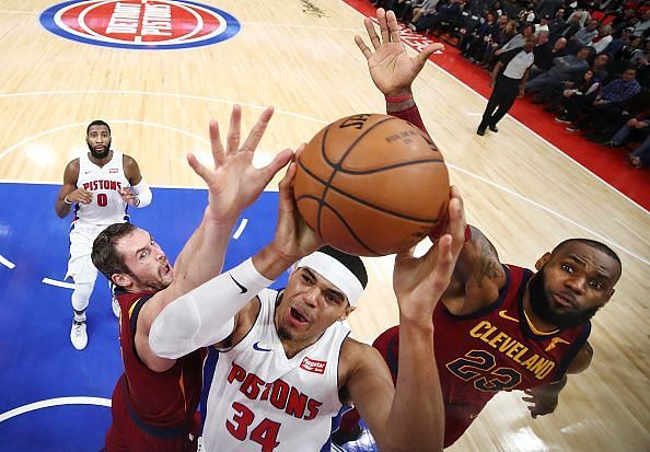 Cleveland Cavaliers v Detroit Pistons