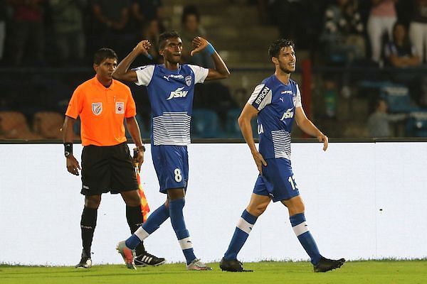 Lenny Rodrigues bossed the midfield for Bengaluru. (Photo: ISL)