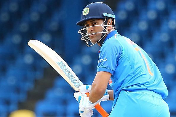 India vs New Zealand 2017: Ajit Agarkar urges Indian team to look past MS Dhoni in T20Is