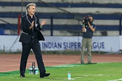 Albert Roca Bengaluru FC Delhi Dynamos