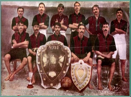 E-The victorious Mohun Bagan team with the IFA Shield : 1911nter caption