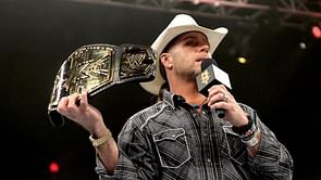 WWE News: Shawn Michaels hits the Sweet Chin Music at an NXT Live Event