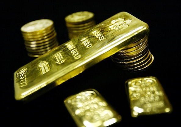 Americans Invest In Gold