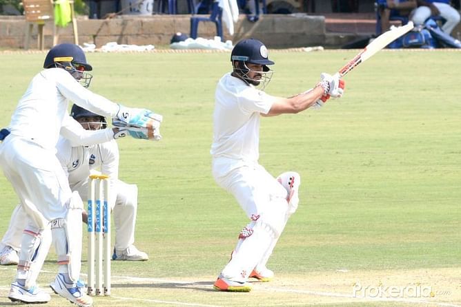 2017-18 Ranji Trophy, round 7, day 2: Manish Pandey, Jay Bista and Siddesh Lad make merry