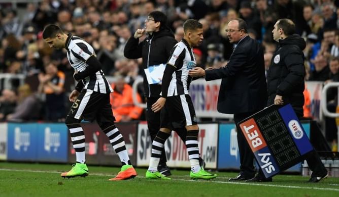 Rafa Benitez must rediscover trust in Dwight Gayle as Newcastle's host Bournemouth