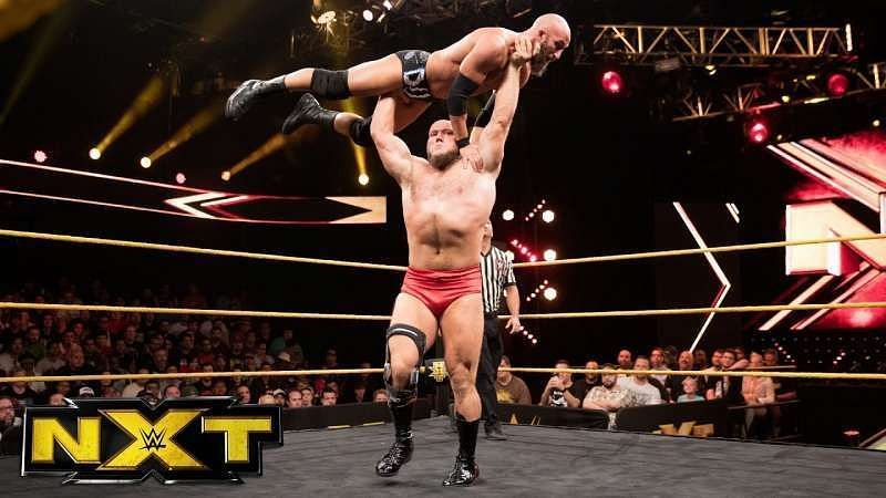 Lars Sullivan looks unstoppable in singles competition