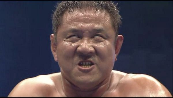 Pictured: Yuji Nagata trying to do his best impression of the Undertaker while his opponent taps furiously. 