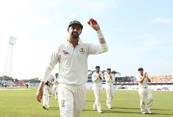 Nathan Lyon blunder delays Sheffield Shield match