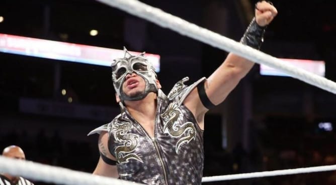 WWE News: Kalisto botches Survivor Series entrance