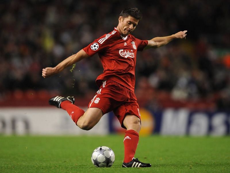 Xabi Alonso in action for Liverpool. Image courtesy The Empire of The Kop
