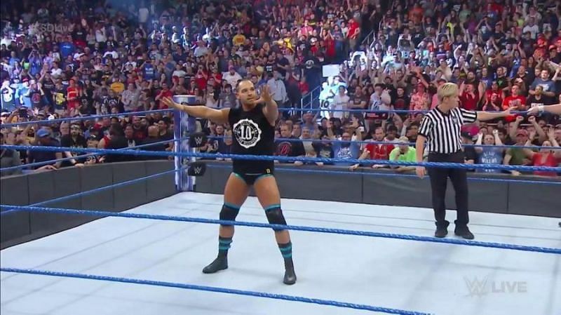 Is the &#039;Perfect 10&#039; turning heel again?