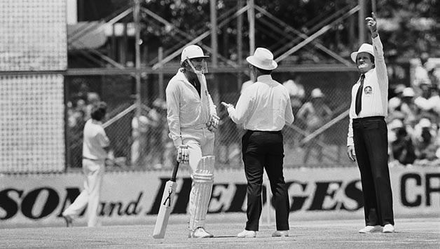 Dennis Lillee came out to bat with an aluminium bat against England at the WACA in 1979