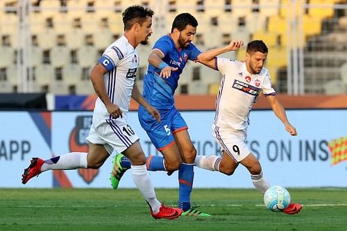 Alfaro missed an absolute sitter against FC Goa. (Photo: ISL)