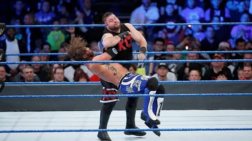 Twitter had a few interesting reactions for this week's main event match