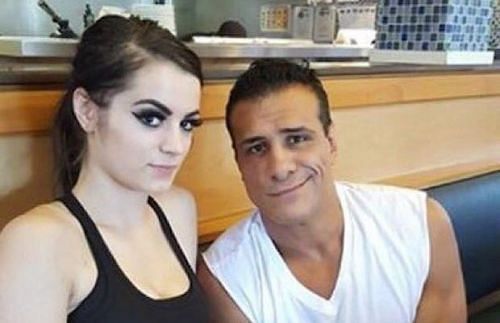 paige wwe brother