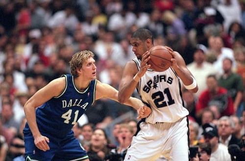 Dirk Nowitzki #41, Tim Duncan #21