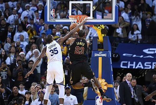 Cleveland Cavaliers v Golden State Warriors