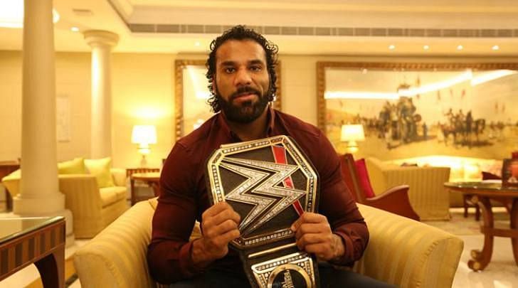 Jinder Mahal holding the WWE Championship