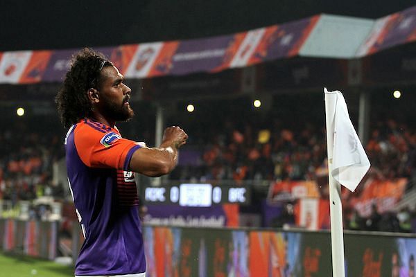 Adil Khan exults after scoring the opening goal. (Photo: ISL)