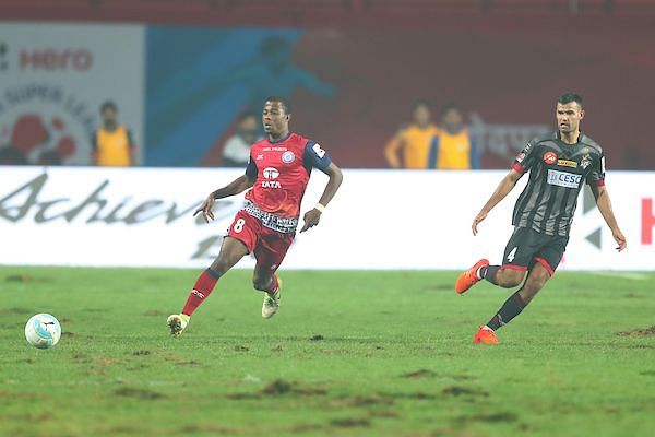 The pitch was in extremely poor condition (Image: ISL)