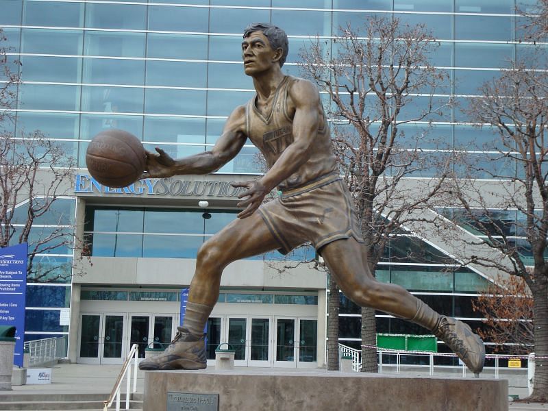 John Stockton&#039;s statue at Dellta Center