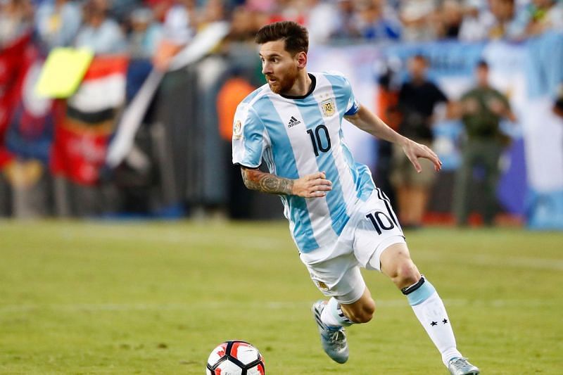 Image result for lionel messi vs ecuador