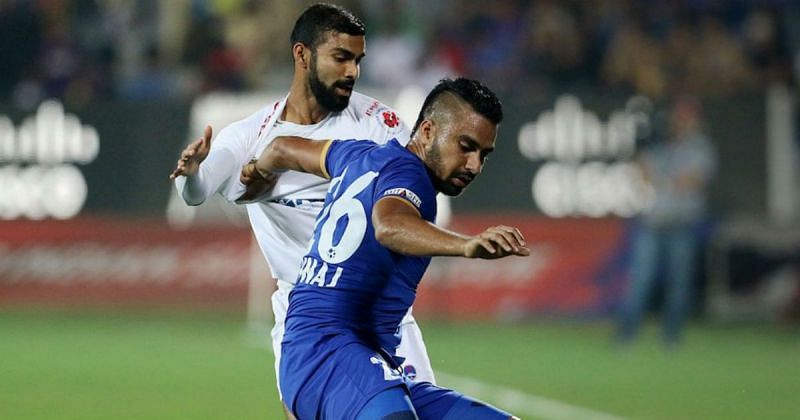 Both Sides saw red after a fight broke out between Sehnaj and Mirabaje. (Photo: ISL)