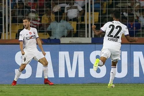 Alfaro missed a few chances, but broke the deadlock. (Photo: ISL)