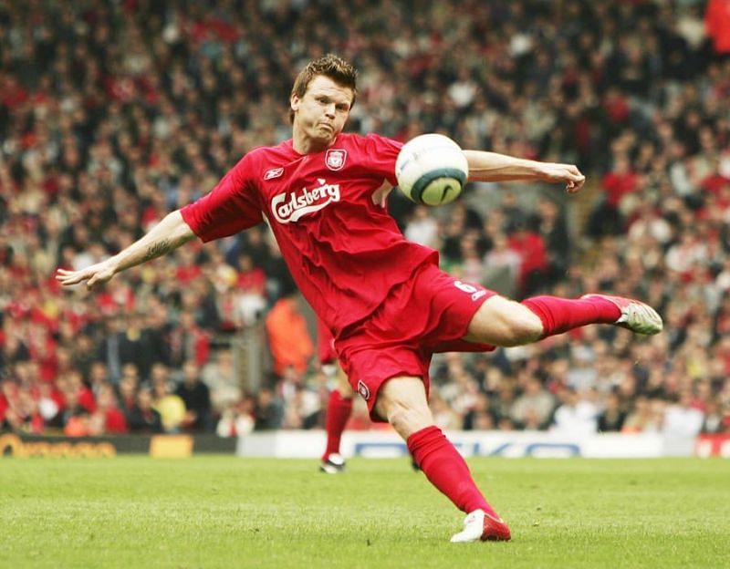 John Arne Riise about to strike the ball. Image courtesy Daily Express