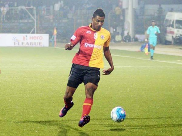 Willis Plaza had a strong penalty appeal turned down against Mohun Bagan.