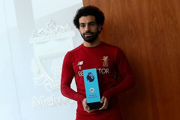 Mohamed Salah is Awarded with the EA SPORTS Player of the Month for November