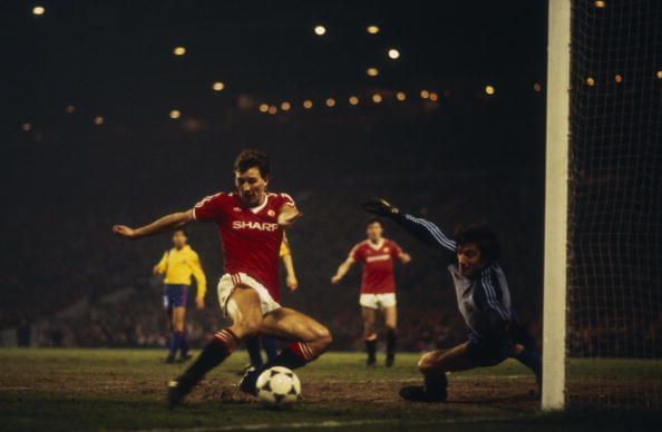 European Cup Winners Cup Quarter-Final Second Leg: Manchester United v Barcelona