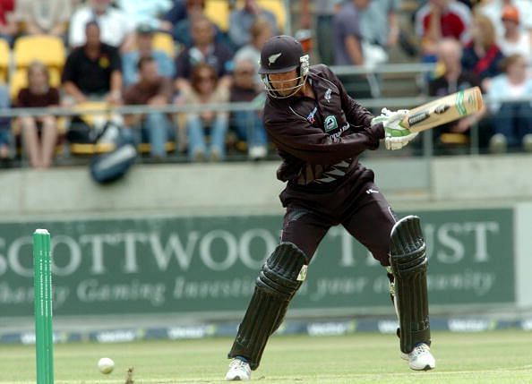 New Zealand&#039;s Nathan Astle Cuts The Ball To The Bo