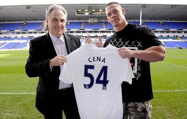 aflevere Tøm skraldespanden Giv rettigheder John Cena reveals his favourite football team