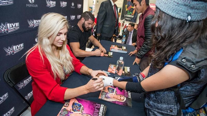 Bobby Roode and Charlotte meet the WWE Universe