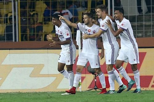 FC Goa had to literally rush to the Salt Lake Stadium from the airport. (Photo: ISL)