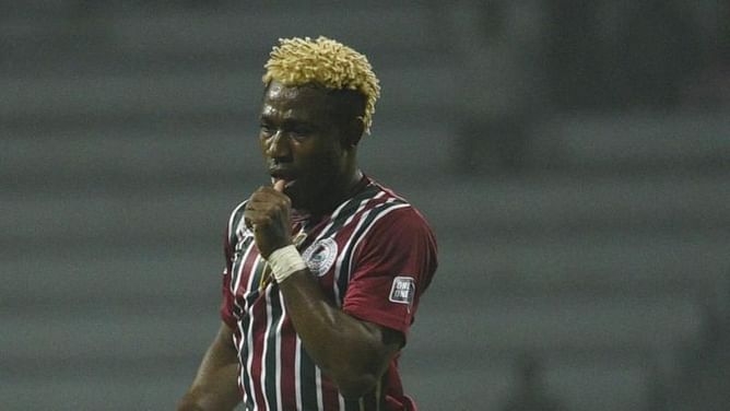 I-League 2017-18: Sony Norde was almost run over by a bus after Sanjoy Sen's resignation