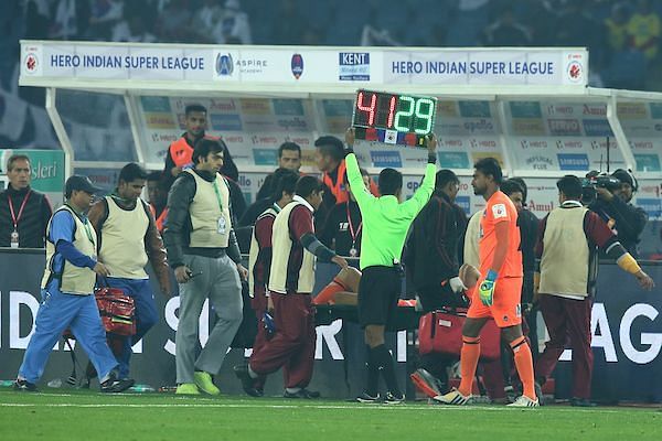 The Delhi side was forced to change keepers in the second half (Image: ISL)