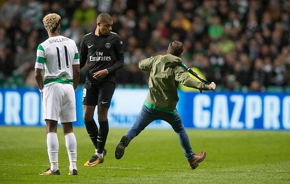 Celtic v Paris Saint Germain - UEFA Champions League ,