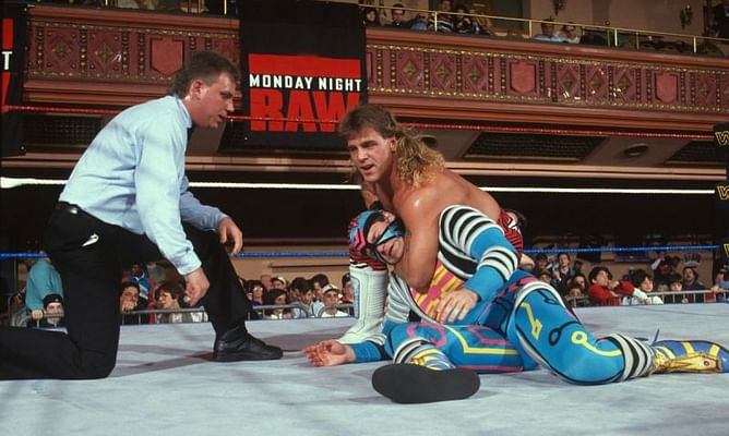 WWE News: WWE preparing special retro set for RAW's 25th anniversary episode