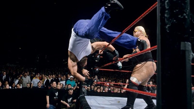 Rikishi, Royal Rumble 2002 (Duration: 13:39, Elimination Order: 6, No. of Eliminations: 1)