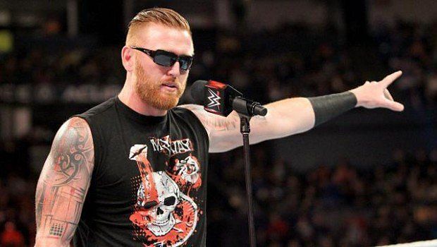 WWE News: Heath Slater locked in aeroplane lavatory (video)