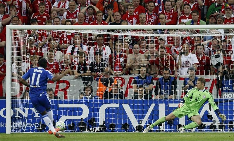 Didier Drogba wins Chelsea the Champions League with his final spotkick