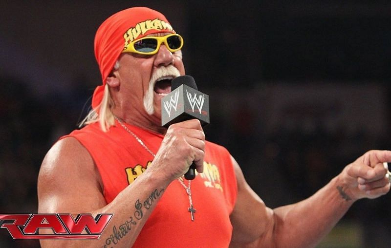 Hulk Hogan pranks fans at Madam Tussauds
