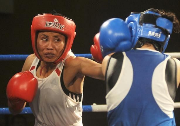 Sarita, Sonia enter semifinals of National Boxing